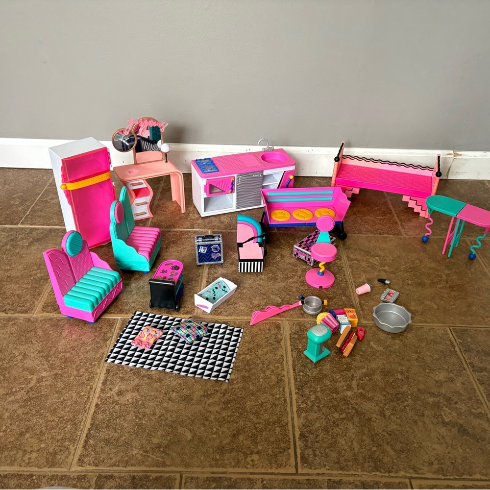 LOL Surprise Furniture and Accessories